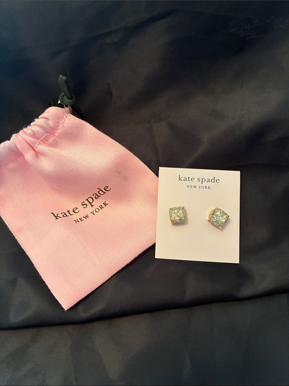 kate spade iridescent glitter square stud earrings with pink pouch. NWT
